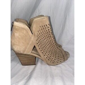 Vince Camuto Cachinta Ankle Boots Booties Shoes open 10 Gray Suede Heel
